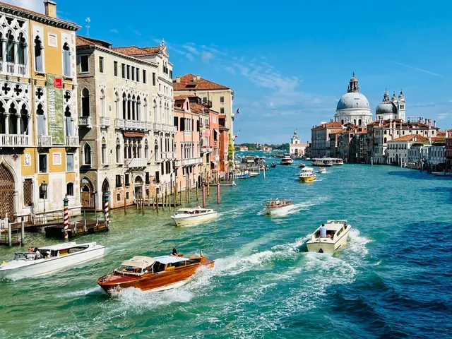 Snapshots of Venice | Breaking the Stereotypes 🇮🇹✨