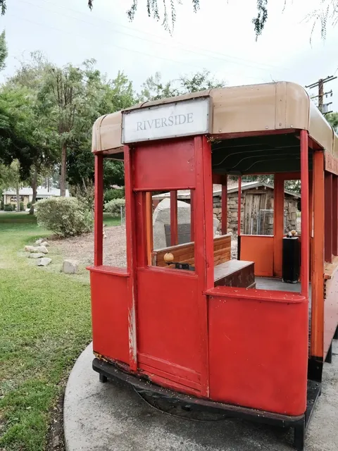 🦢 Must-Check-in LA Spot · Echo Park Swan Boat Guide 🌴✨