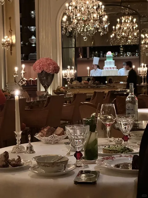 Paris | Jean Imbert: The Michelin-Starred Circus 🎪🍽️ 