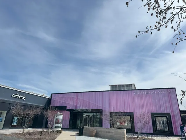 🛍️ Chicago | Oakbrook Center – Shop ‘Til You Drop! 💸