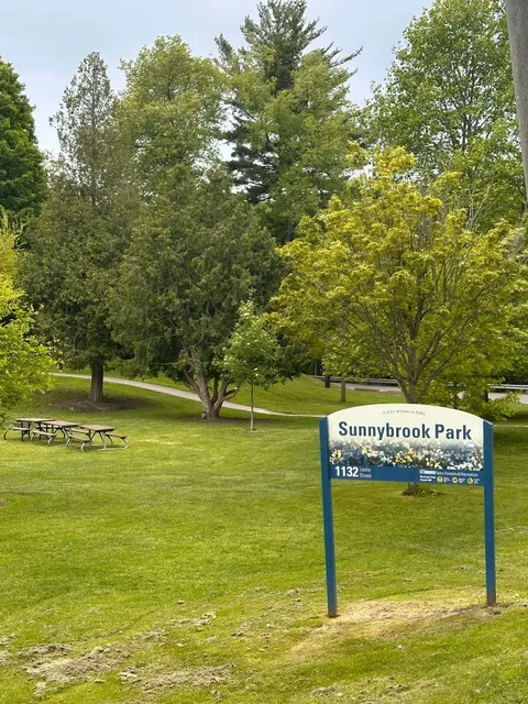 ​​🌳 Sunnybrook Park - Toronto's Hidden Oasis 🌿​​