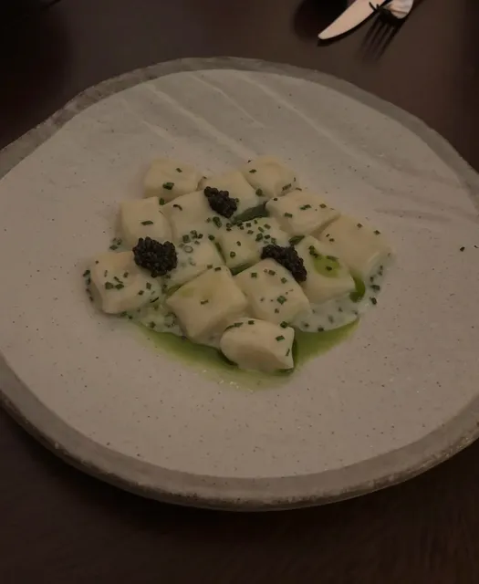 Boston's Super Aesthetic Date Night Restaurant 