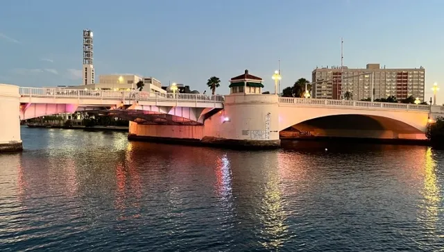 An Excellent Airport Hotel!