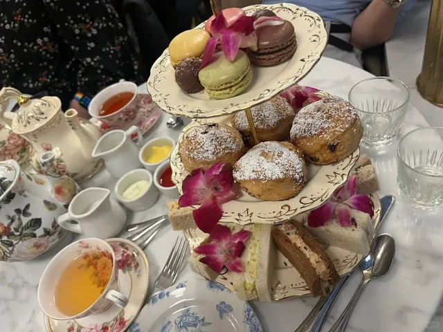 New York Afternoon Tea | Little Hen 🍵