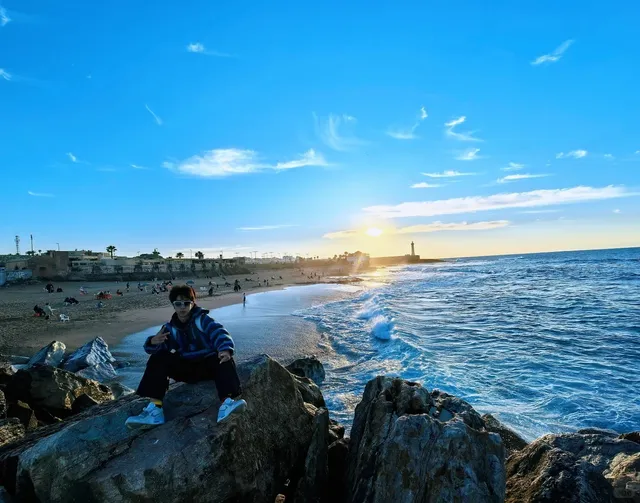 🇲🇦 First Sunset in Rabat: A Dance of Light and Waves 🌅✨