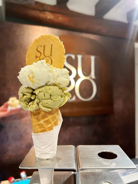 🇮🇹 Must-Try Restaurants in Venice: Squid Ink Pasta 