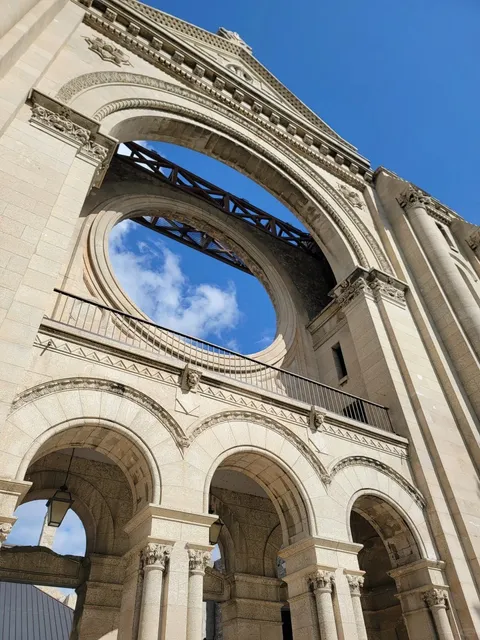 📍 Saint Boniface Cathedral - Leeuwarden's Historic Gem