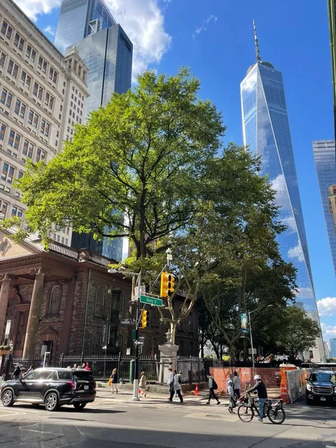 St. Paul's Chapel and Trinity Church in New York 🌆🌟