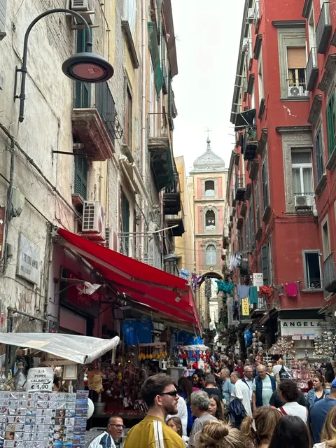 🇮🇹 Naples in a Day: Where Chaos Feels Like Home