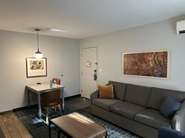 Feeling like I rented a cozy apartment in Silicon Valley! 🏠✨