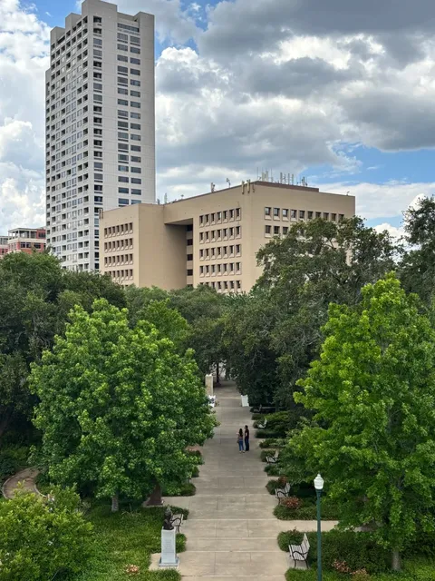 Houston Spring Stroll | McGovern Centennial Gardens