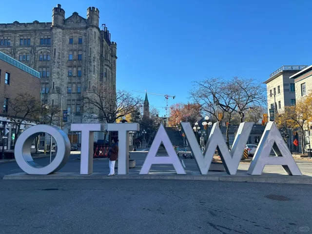 🏛️🎨✨ ByWard Market: Ottawa’s Historic Heartbeat!