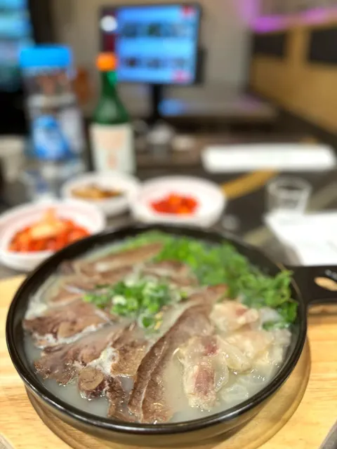 LA Ktown New Find | Boiler – 72-Hour Bone Broth & More! 🍲🔥