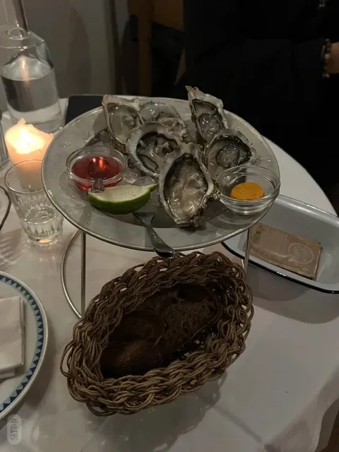 The Quirky Seafood Restaurant in Paris, Clamato