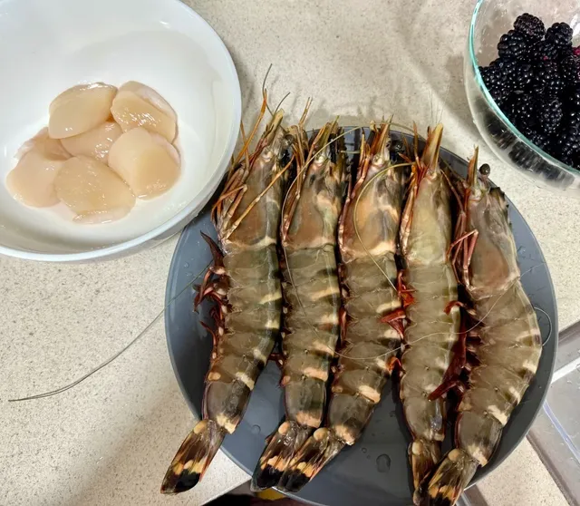 Findlay Market in Cincinnati — Delicious & Fun to Explore 🛒✨