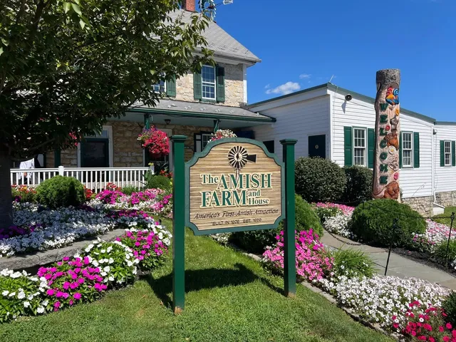 🐄🌾 Amish Farm Adventure: A Step Back in Time 🛒🕯️（1）