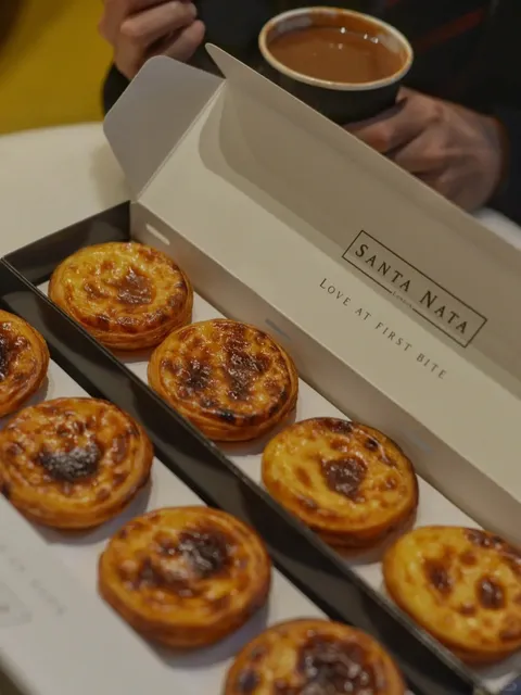 Oxford Food | Who Can Resist the Temptation of Runny Egg Tarts?
