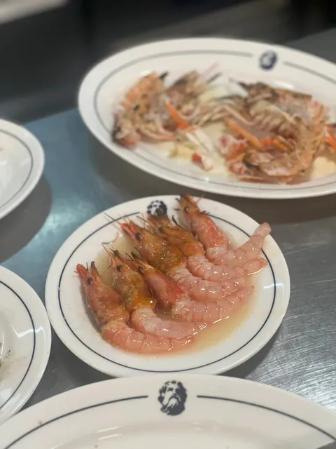 Ultramarinos Marin | The Essence of Ingredients