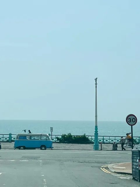 🇬🇧 Brighton: London-by-the-Sea 🌊🌈  