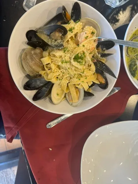 Columbia University's 4.8-Rated Grand Feast 🌟