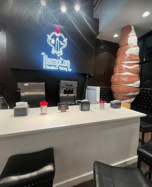 A Joyful Time at the Sweet Ice Cream Shop!