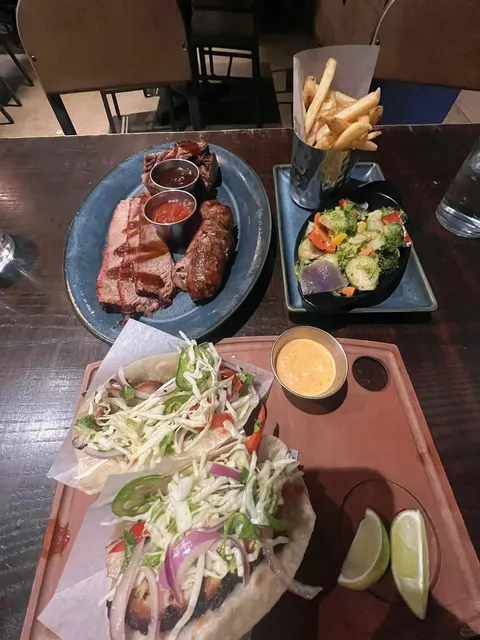 Kansas City BBQ Showdown: Joe’s KC vs. Q39 🍖🔥