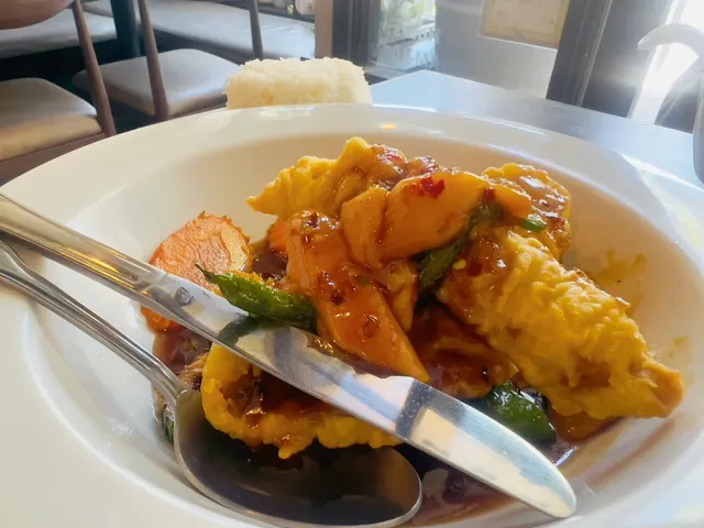 LA Thai Food — Pearl Thai Eatery