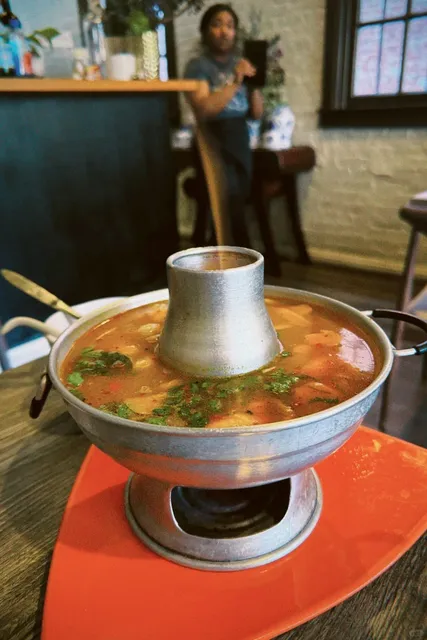 LA｜A Delicious Blind Pick for Thai Food in Pasadena – Pearl Thai 🥘