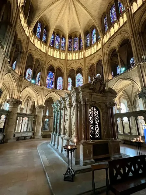 🇫🇷 Reims: France's Hidden Gem - A Champagne-Soaked Fairytale 🏰🍾