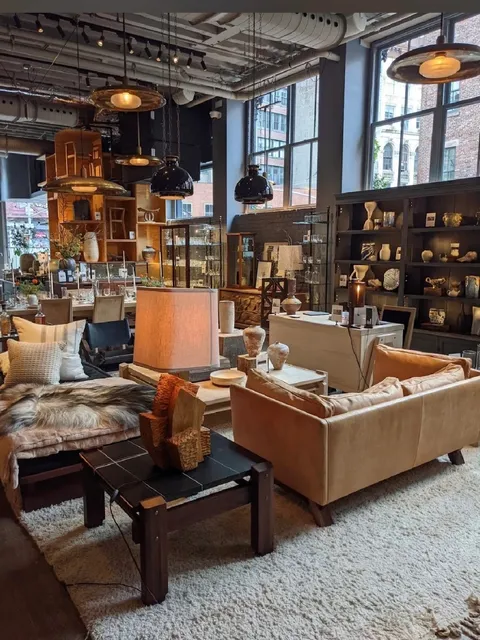 Roman and Williams Guild: Furniture from an Oil Painting 🌟