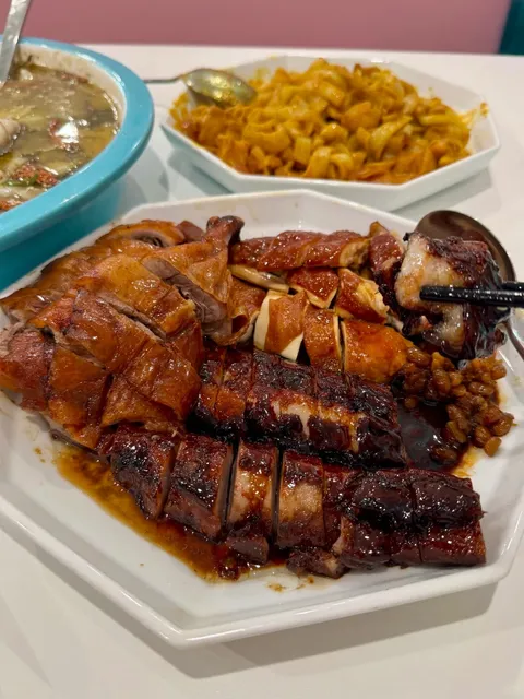 Beautiful Setting, Great Service – Needs More Veggie Options! 🌿🎂