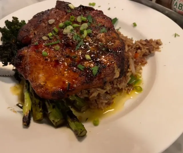  A Chic & Sophisticated Seafood Sanctuary in East Liberty