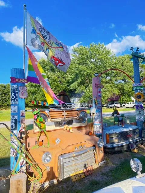 🚙 Route 66 | The Most Unique Flag Art Wall