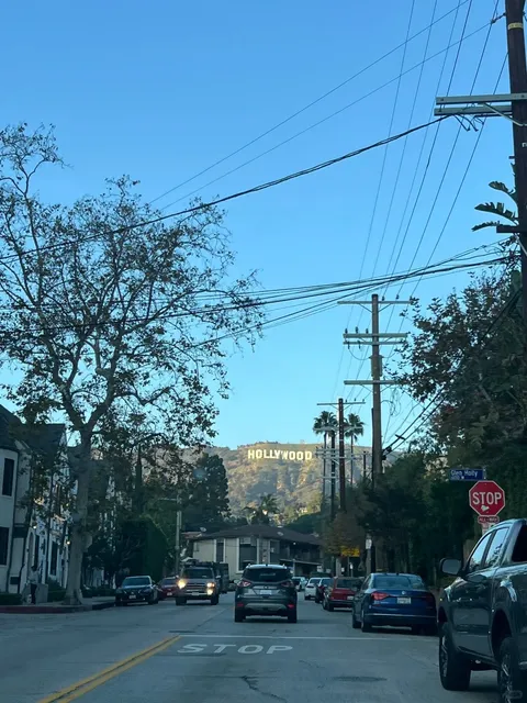Hollywood Sign, LA 🌴 | The Iconic Spot You Can’t Miss!