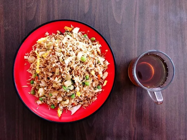 LOCAL PASA KHAIA GHAR