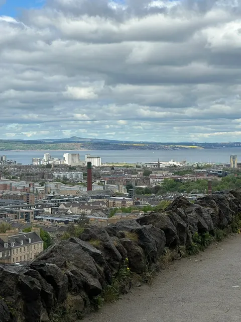 🏴󠁧󠁢󠁳󠁣󠁴󠁿 Edinburgh One-Day Itinerary: 3 Perfect Routes