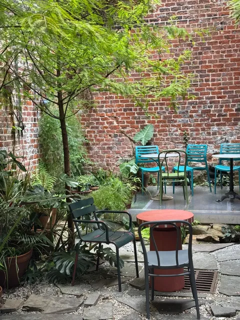 NOLA ☕️ Hidden Gem Café – Amazing Coffee & Pastries!