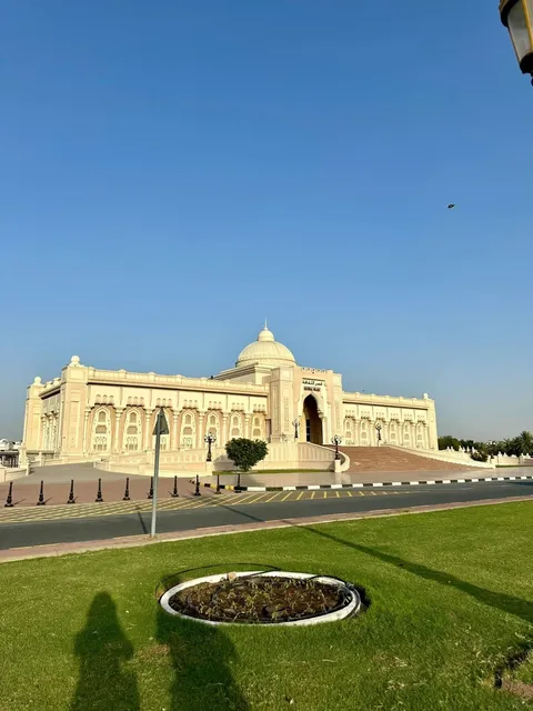 5.5 Layover in Sharjah