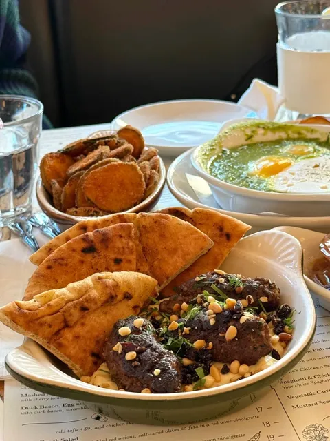 Brunch at New York's Most Romantic Restaurant (2)🌟