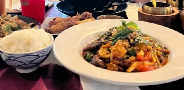 PJ Thai Thai Cuisine| Savannah's Cozy Corner of Authentic Thai Flavors