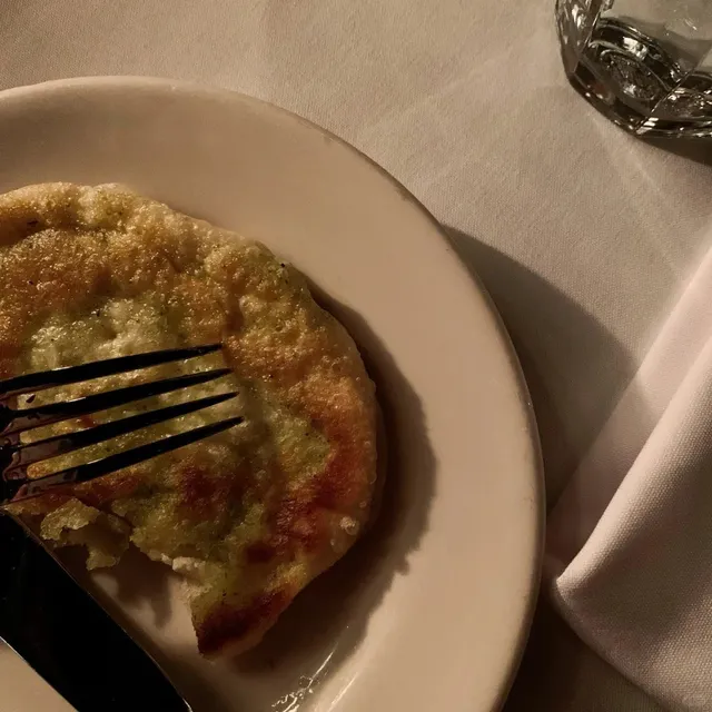 Atlanta Review｜Marcel 🥩✨