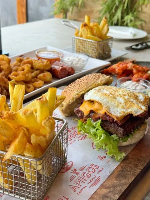 🇹🇿 Dar es Salaam’s Breathtaking American Diner with Ocean Views 