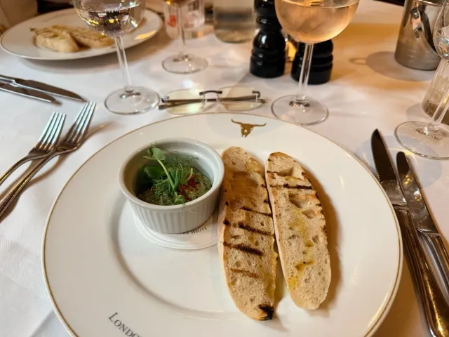 A Delightful Lunch Experience! 😊