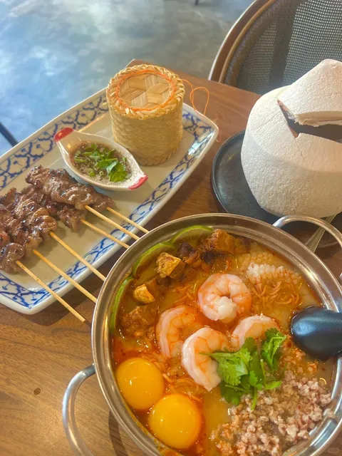 🇹🇭 Seafood Mama Noodles – Just Like the Streets of Bangkok!