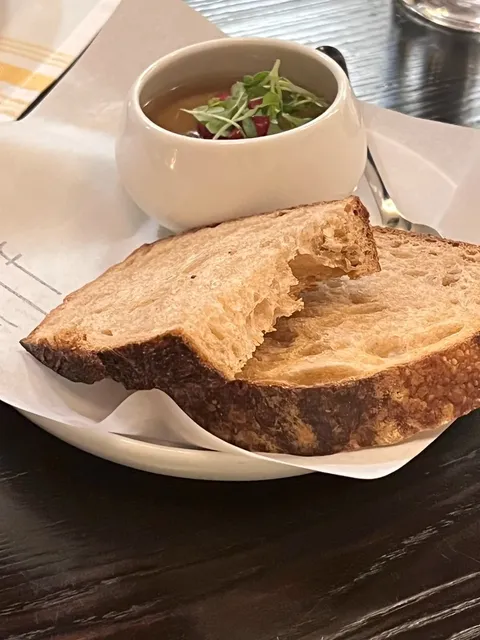 Philly · Perfect Spring Date Spot 