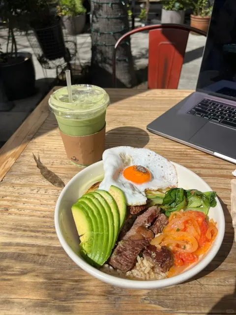 Solo Dining Gems in LA You Can't Miss