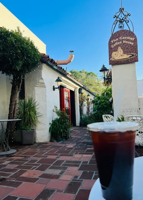 Foodie & Fun Guide to Carmel-by-the-Sea 🌊