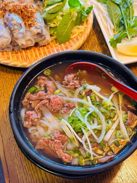 🇬🇧 Hoa Sen | Vietnamese Delights in London 🌟