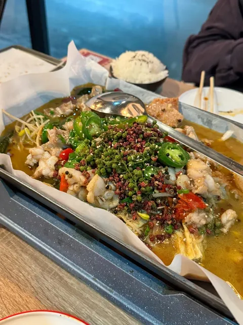 4 Restaurants in LA That Made This Student SO Happy Lately 🤤