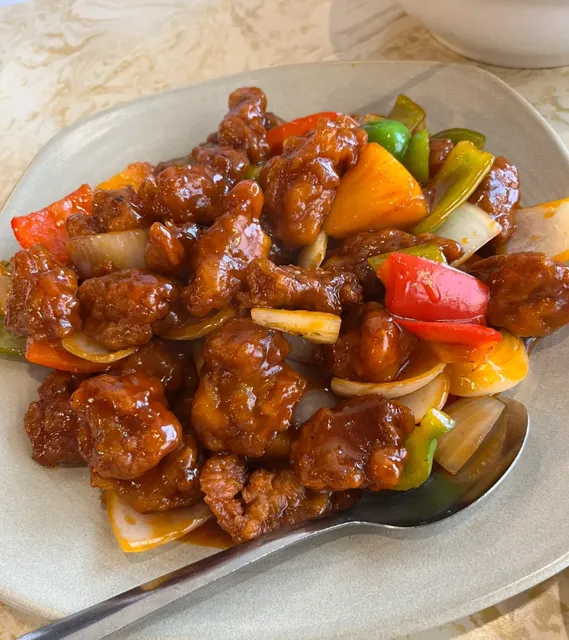 Late-Night Eats in Port Coquitlam:Fuji Noodle Chinese Restaurant 